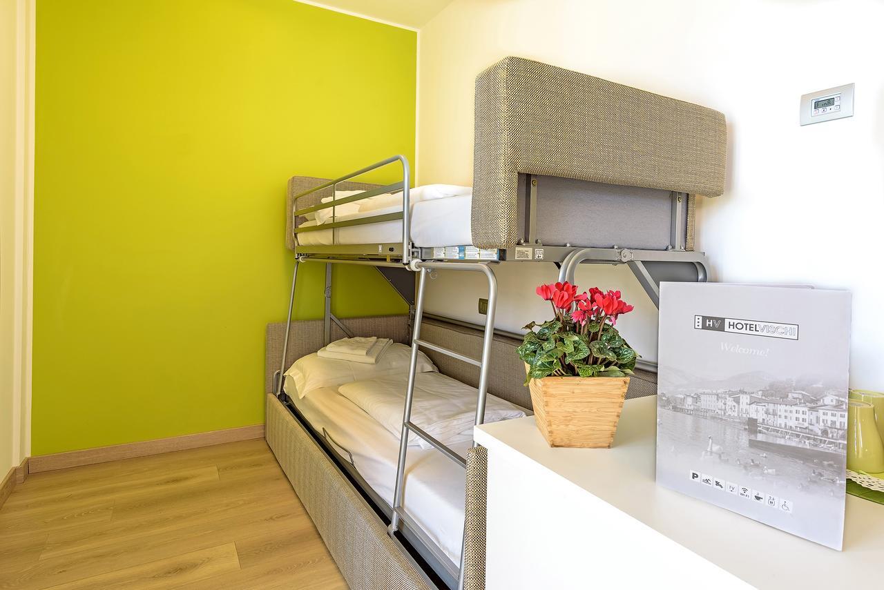 Hotel Vischi Домасо Екстериор снимка