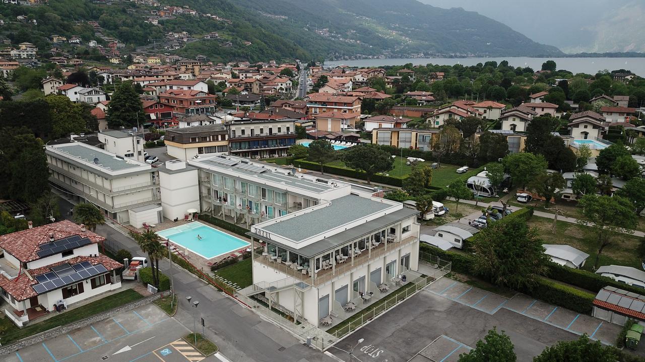 Hotel Vischi Домасо Екстериор снимка